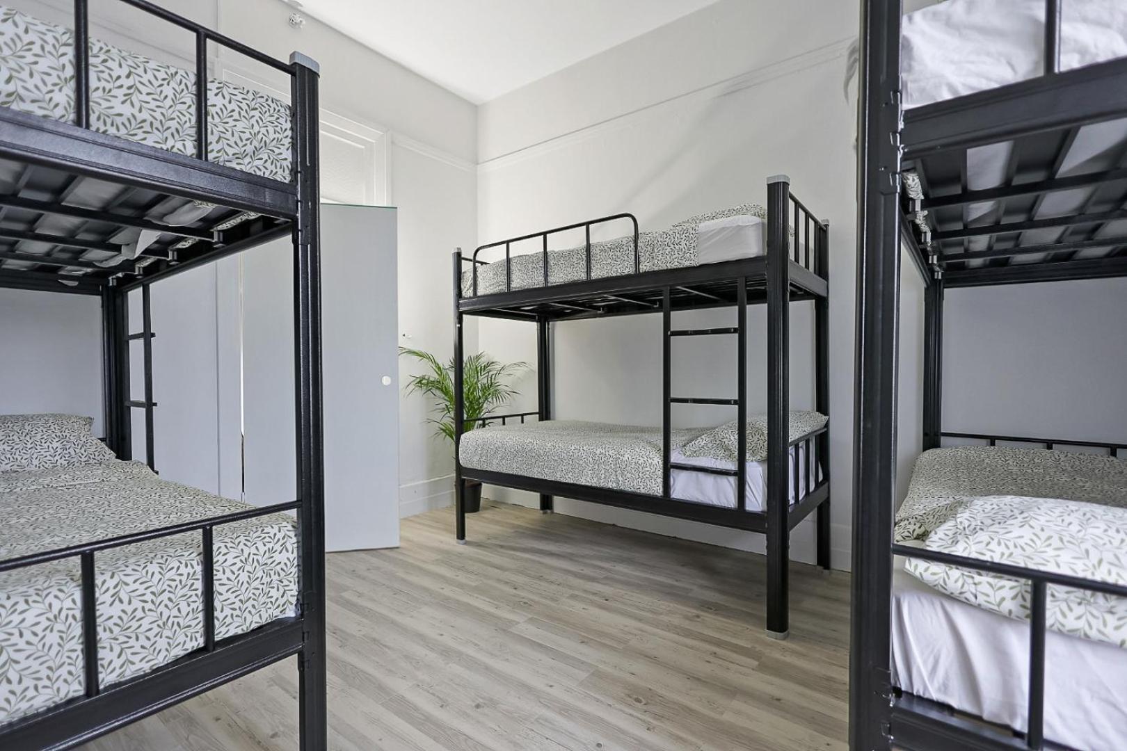 Pad Hostel *