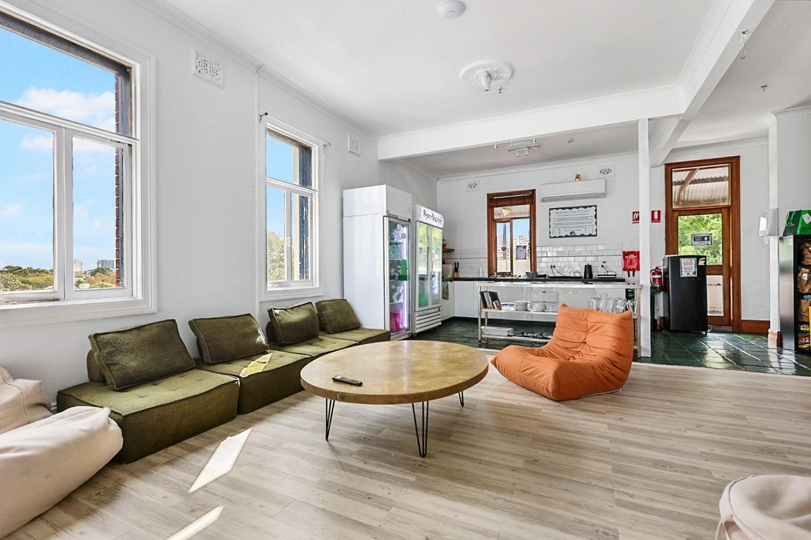 Hostel Pad